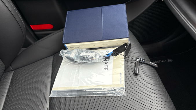 Hyundai SANTA FE 1.6 TGDi Hybrid Calligraphy 5dr 4WD Auto Hybrid Estate - Image 18